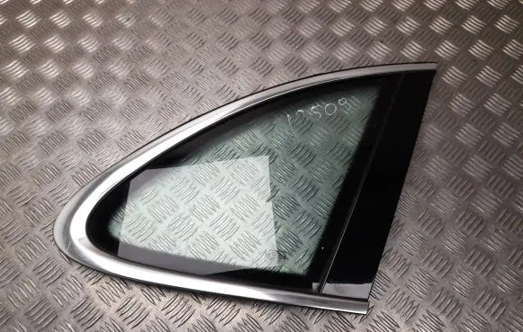 Porsche Cayenne (92A) Rear side window 7P5845298