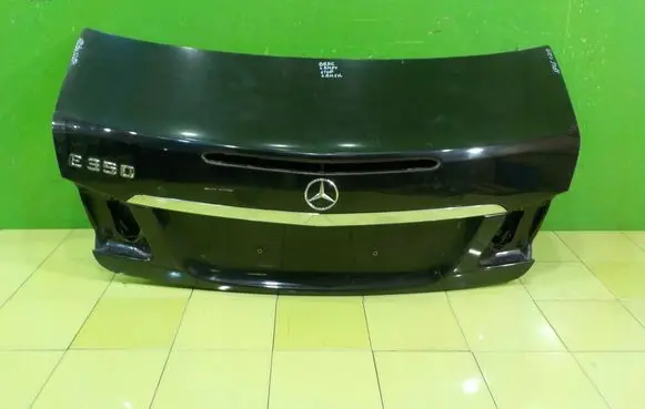 Mercedes-Benz E C207 W207 Tailgate/trunk/boot lid XP46