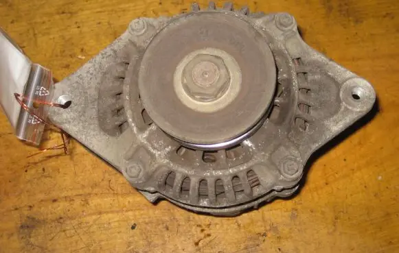 Mazda 323 Generator/alternator