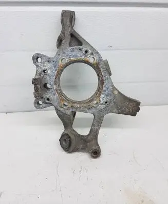 Mercedes-Benz E W211 Rear wheel hub spindle/knuckle 2300405
