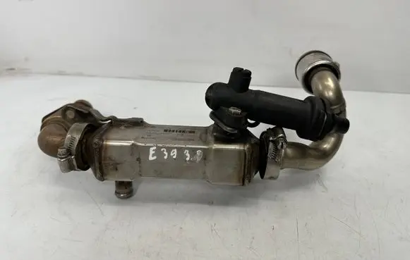 BMW 5 E39 EGR valve cooler 7787404 11717787404