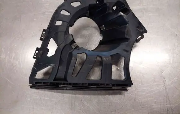 Mini One - Cooper F56 F55 Front bumper mounting bracket 7302507