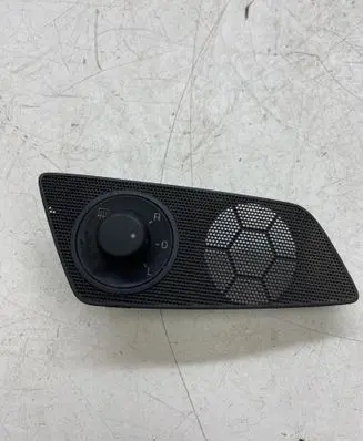 Skoda Octavia Mk2 (1Z) Wing mirror switch 1Z2867436