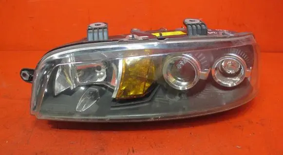 Fiat Punto (188) Headlight/headlamp