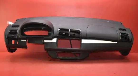 BMW X5 E53 Dashboard