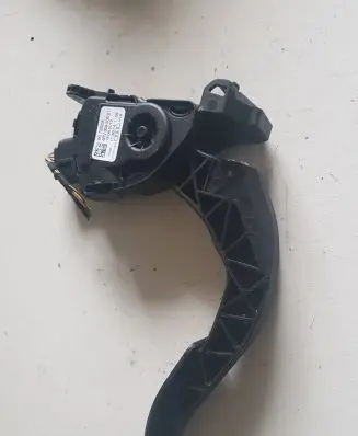 Audi A6 S6 C7 4G Accelerator throttle pedal 8K1723523A 18062013 6PV00950521