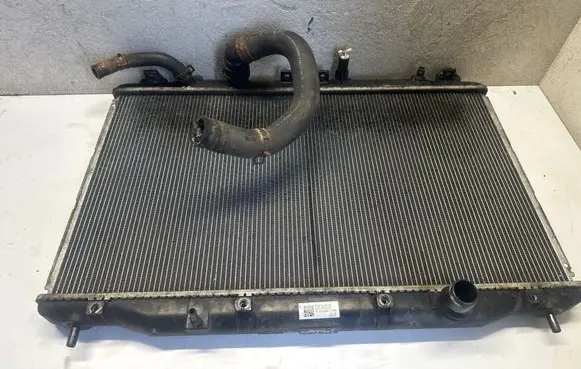 Coolant radiator