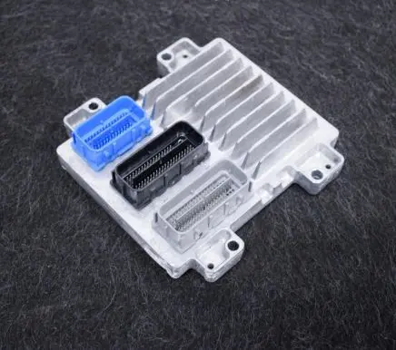 Opel Zafira C Engine control unit/module 12673225
