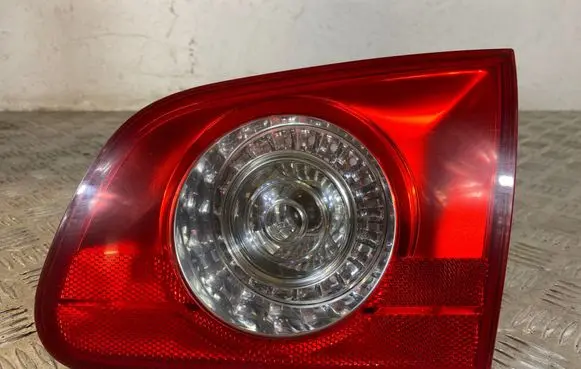 Volkswagen PASSAT B6 Tailgate rear/tail lights 3C9945094