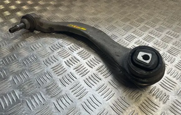 Rear control arm