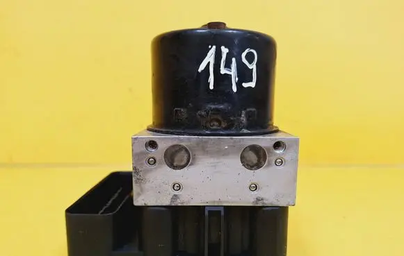 Volkswagen Golf IV ABS Pump 1J0614517J 1C0907379