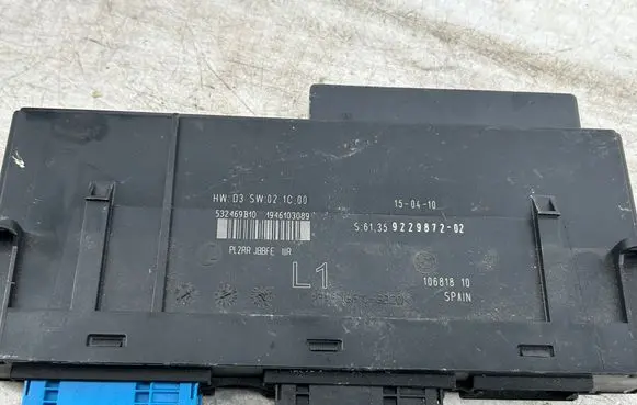 BMW 1 E82 E88 Comfort/convenience module 532469B10 9229872 1946103089
