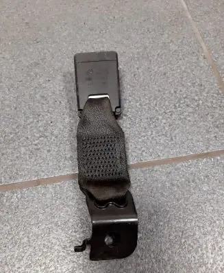 BMW M4 F82 F83 Rear seatbelt buckle 7243311 519251300E 08022020