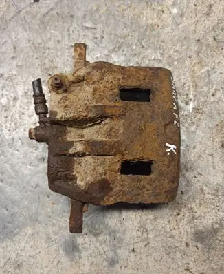 Hyundai Santa Fe Front brake caliper