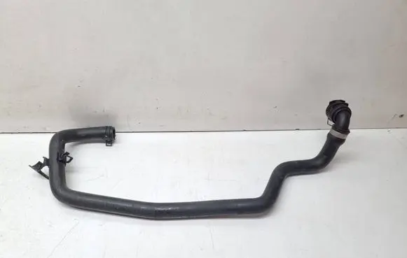 BMW X3 E83 Engine coolant pipe/hose
