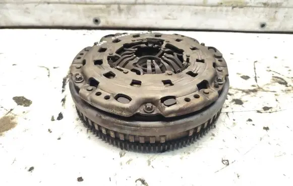 Mercedes-Benz A W169 Clutch set kit L030230F1513 A0232500001