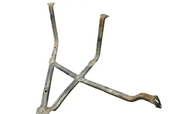 Fuel tank mounting bracket