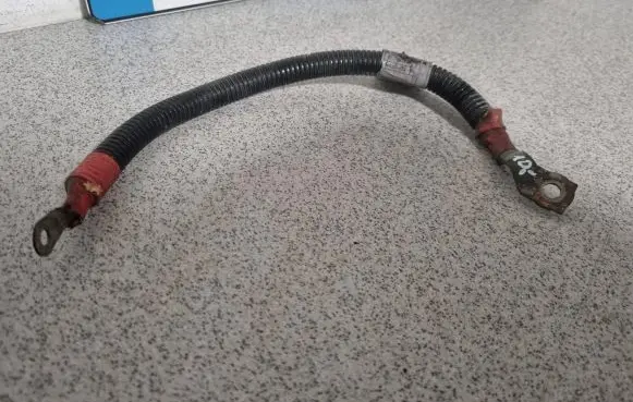 BMW 7 E38 Positive cable (battery) 1439334 107334