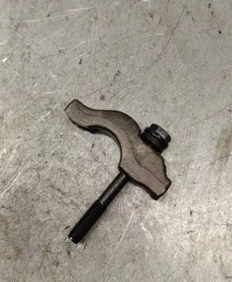 Opel Astra J Fuel Injector clamp holder SB52
