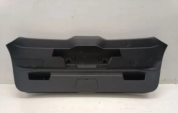 Audi A3 8Y Tailgate trim