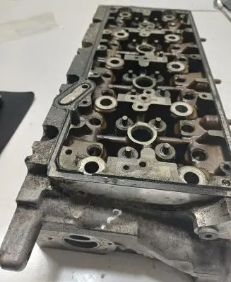 Volkswagen Golf VII Engine head 04L103373E