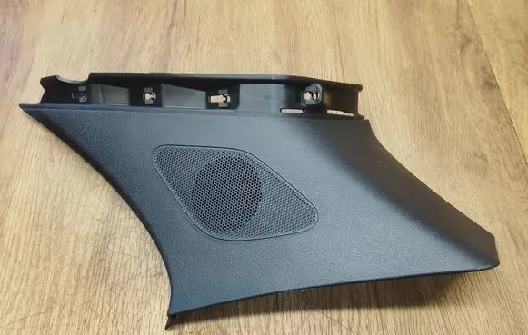 Porsche Macan (95B) (D)pillar trim (top) 95B867246