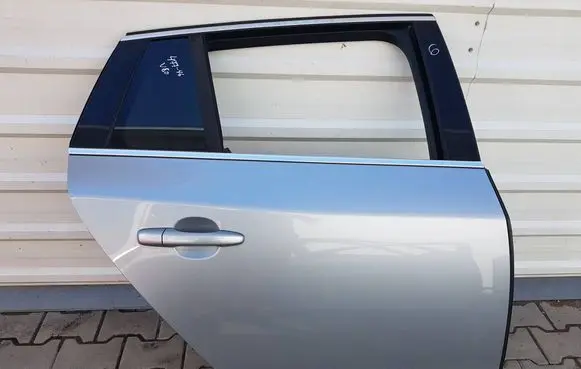 Volvo V60 Rear door 