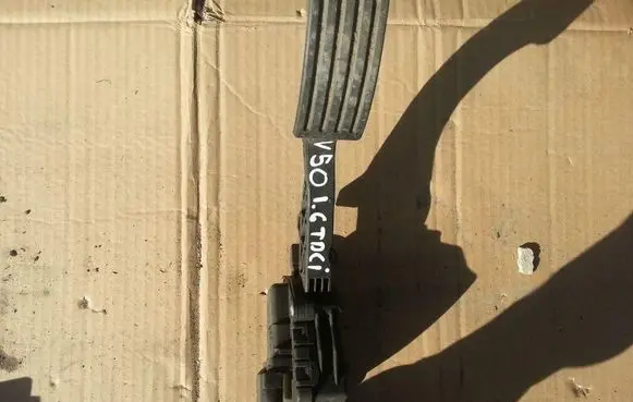 Volvo V50 Accelerator throttle pedal