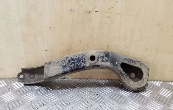 Other rear suspension part
