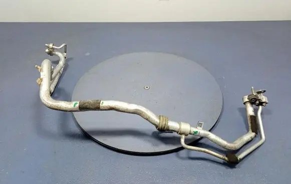 Ford Mondeo MK I Air conditioning (A/C) pipe/hose DS7H-19E881-CD