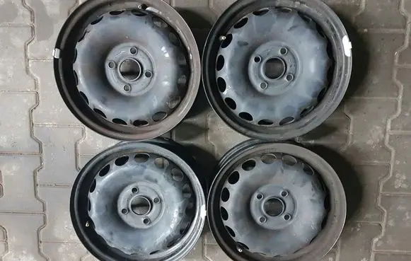 Volkswagen Up R16 steel rim 5JX14