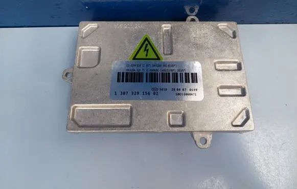Mercedes-Benz C W204 Headlight ballast module Xenon A2048203285 130732915602 2048203285