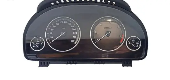 BMW 5 F10 F11 Speedometer (instrument cluster) 2059573