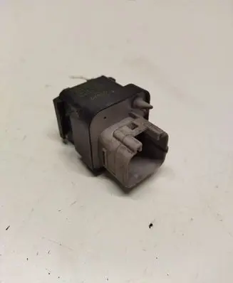 Toyota Corolla E120 E130 Glow plug pre-heat relay 2861067010 1567000671