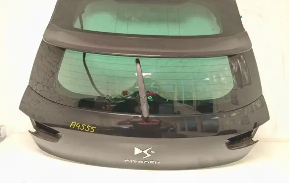 Tailgate/trunk/boot lid
