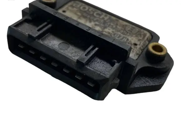 Volvo S80 Combustion control unit/module 0227100203