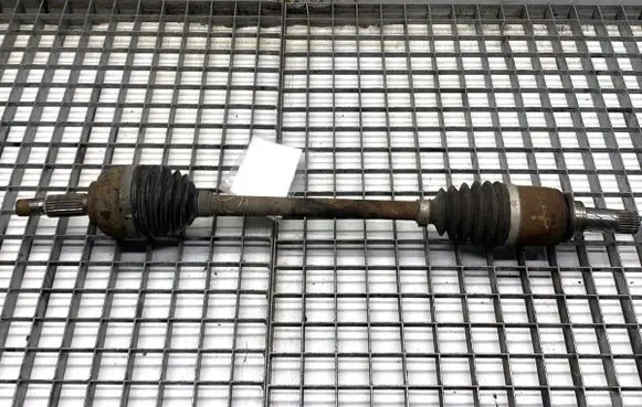 Renault Clio III Front driveshaft 