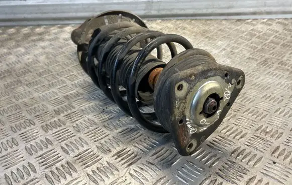 Peugeot 308 Front shock absorber/damper