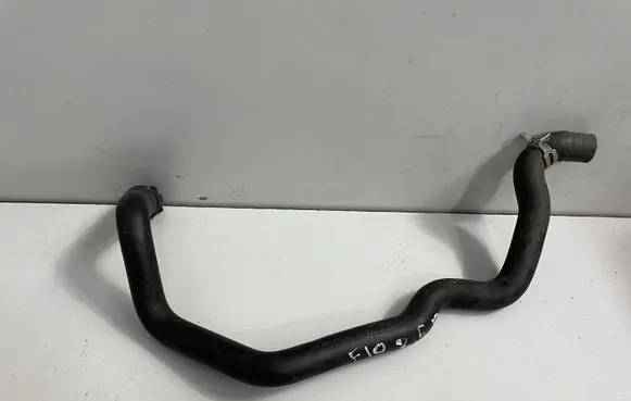 BMW 5 F10 F11 Engine coolant pipe/hose 9224372