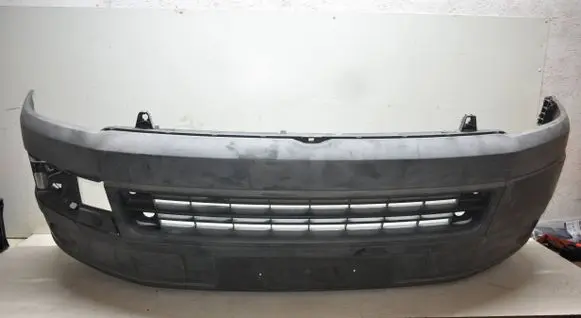 Volkswagen Transporter - Caravelle T5 Front bumper 7E0807221
