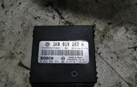 Volkswagen Golf V Parking PDC control unit/module 1K0919283A