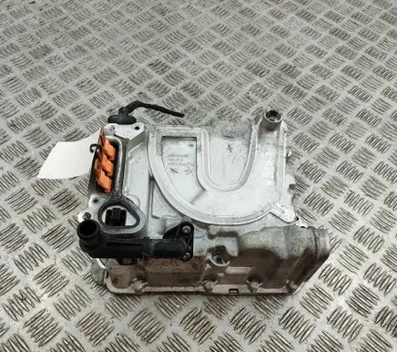 Voltage converter inverter