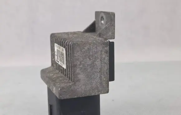 Nissan Qashqai Glow plug pre-heat relay 110678071R