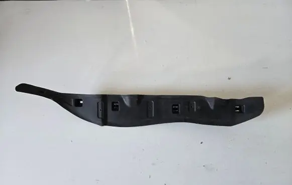 BMW M8 F93 Gran Coupe Fender end trim 7435733