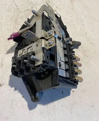 Mercedes-Benz C W205 Fuse module A2055402250 160612 J92480