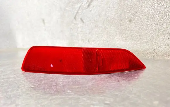 Volvo XC70 Rear tail light reflector 30744512 00958802