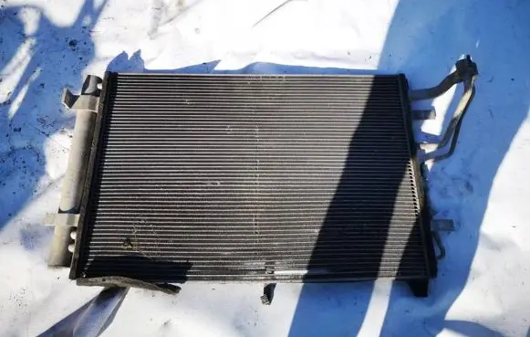 Hyundai i30 A/C cooling radiator (condenser)