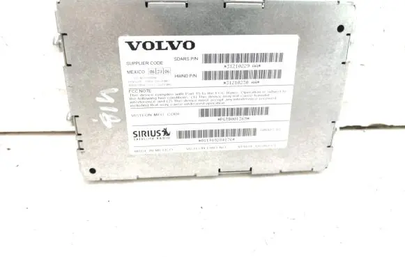 Volvo C70 Aerial antenna amplifier 31210229AA VP6F6F18C961CE