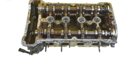 Peugeot RCZ Engine head V753471080 5FV