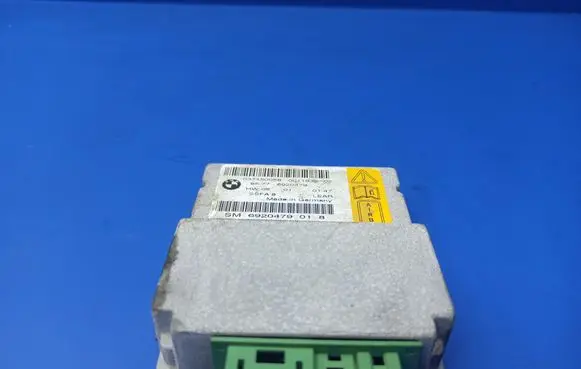 BMW 7 E65 E66 Airbag control unit/module 6920479 65776920479 037150058